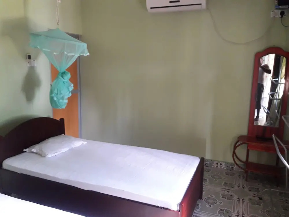 Simla Inn
