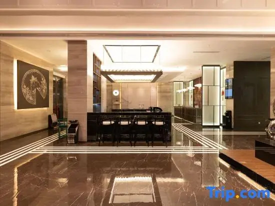 Shencheng International Hotel (Xinyang New Shiba Avenue)