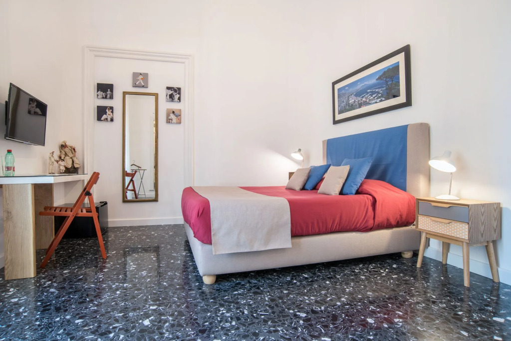 Napoliamo Guest House