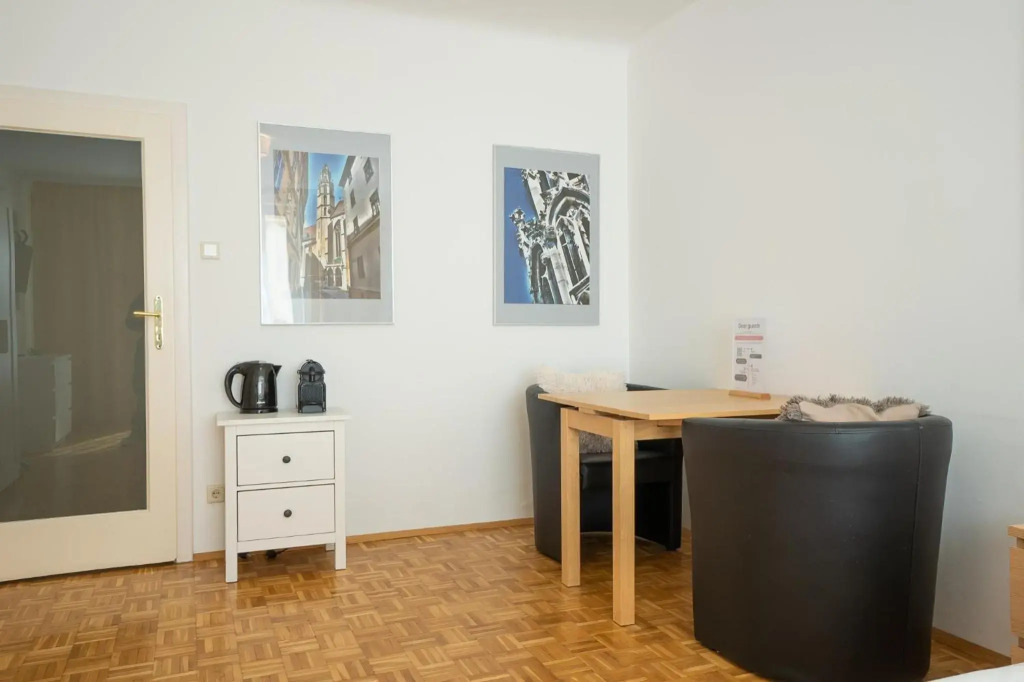 Central living - Stephansdom Apartments