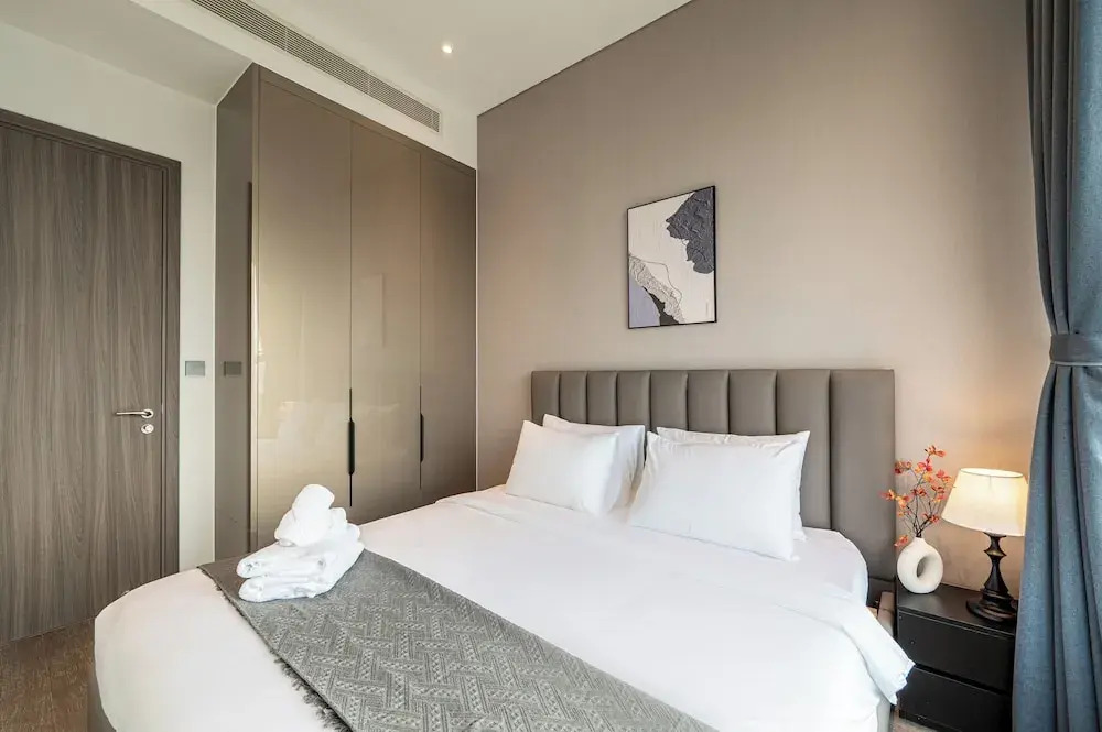 Lancaster Legacy Hotel & Apartments
