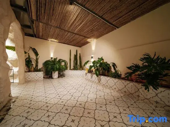 Jianshui Sunset Holiday Homestay (Jianshui Ancient City Confucian Temple Branch)