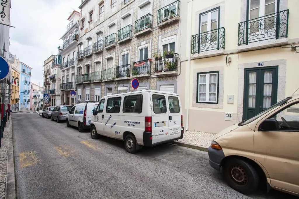 024 C - Lisbon Tiles House