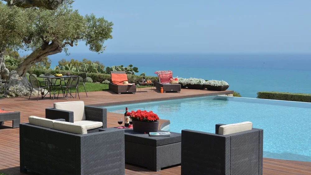 VILLA TERRA DEL SOLE 8, Emma Villas