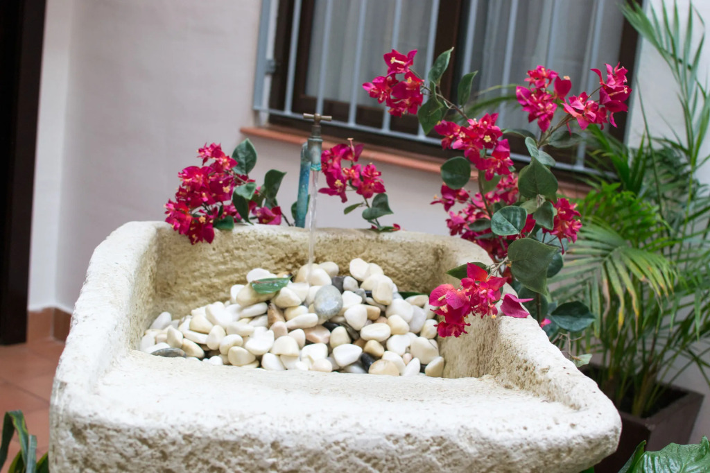 I AM La Posada Hotel and Apartment