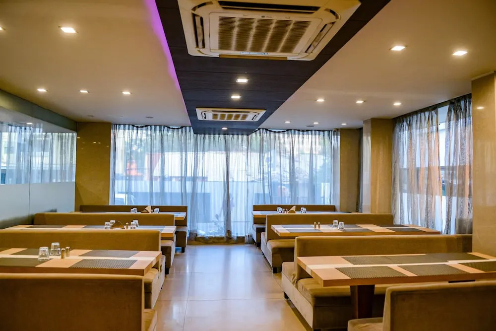 Veronica Hotel