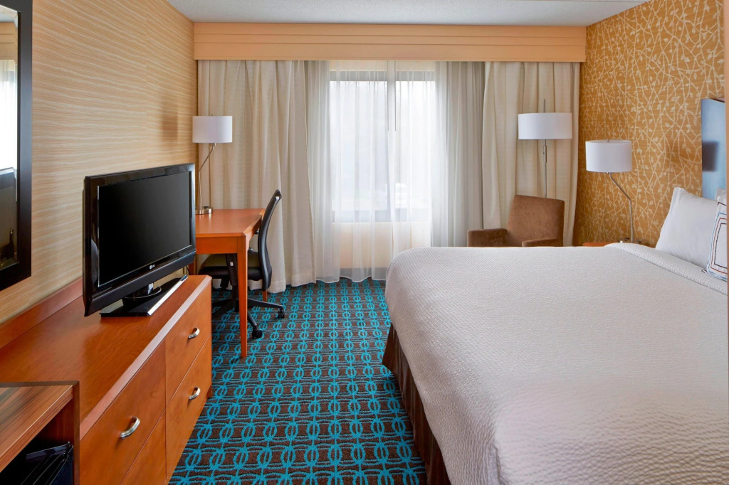 Fairfield Inn by Marriott Rochester East