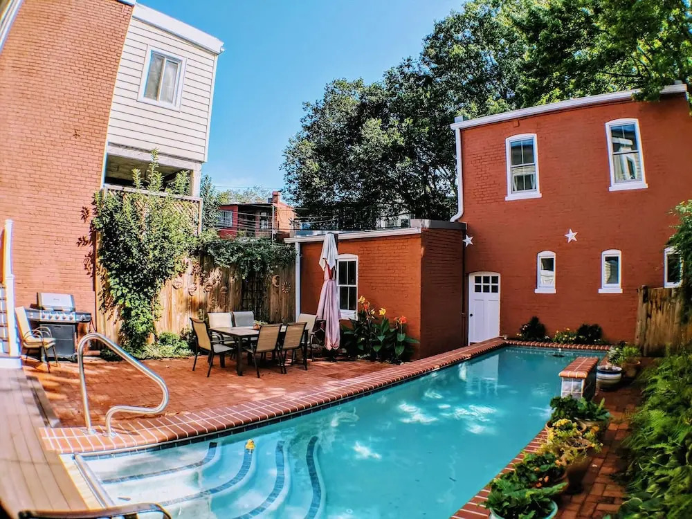 140 12th ST SE House 3 Bedrooms 2.5 Bathrooms Apts