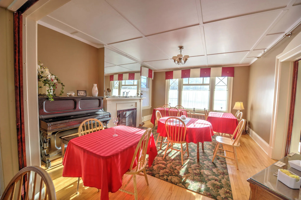 The Sonata Inn