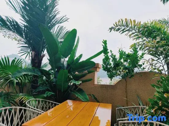 Yueyou Holiday S Hotel (Jiefang Road Riverside Park)