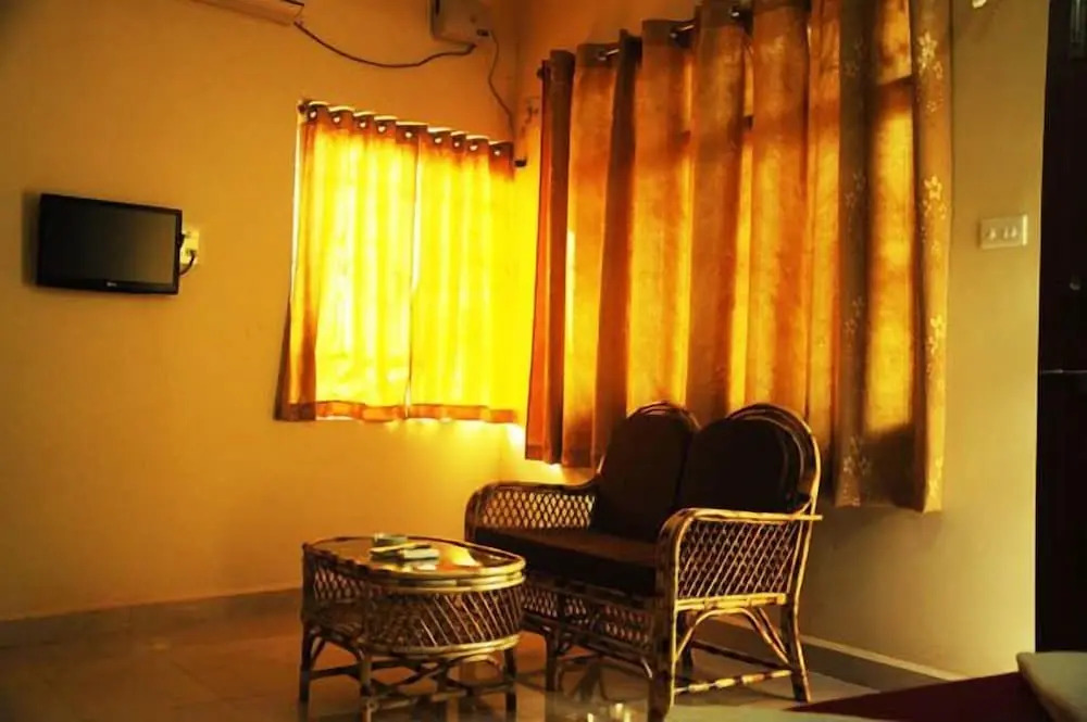 Kanvas Suites - Sun N Moon