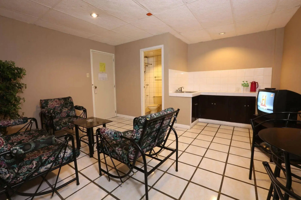 Value Star Inn