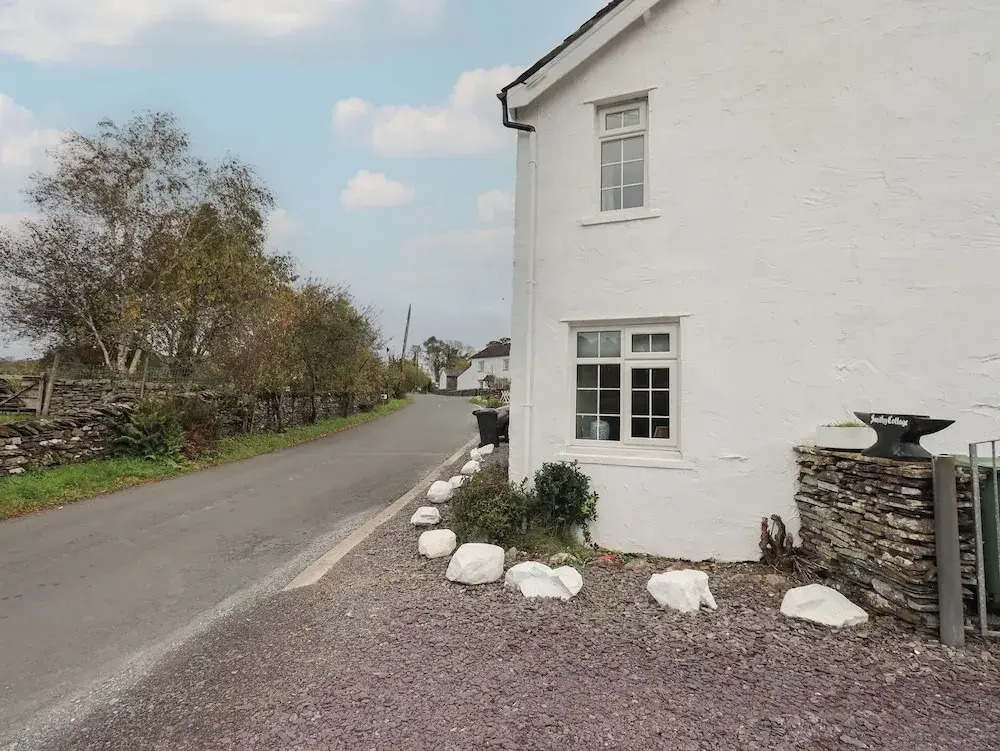 Smithy Cottage at Bowland Bridge