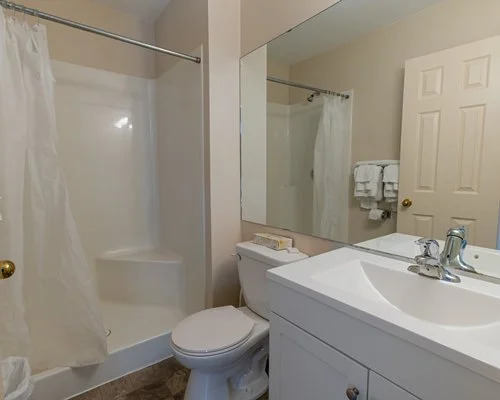 Simcoe Condo 80 At The Georgian Bay Hotel, Collingwood, Canada