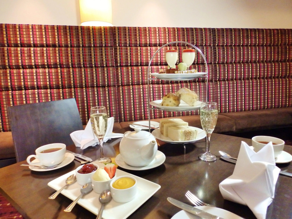 Holiday Inn London Gatwick - Worth by IHG