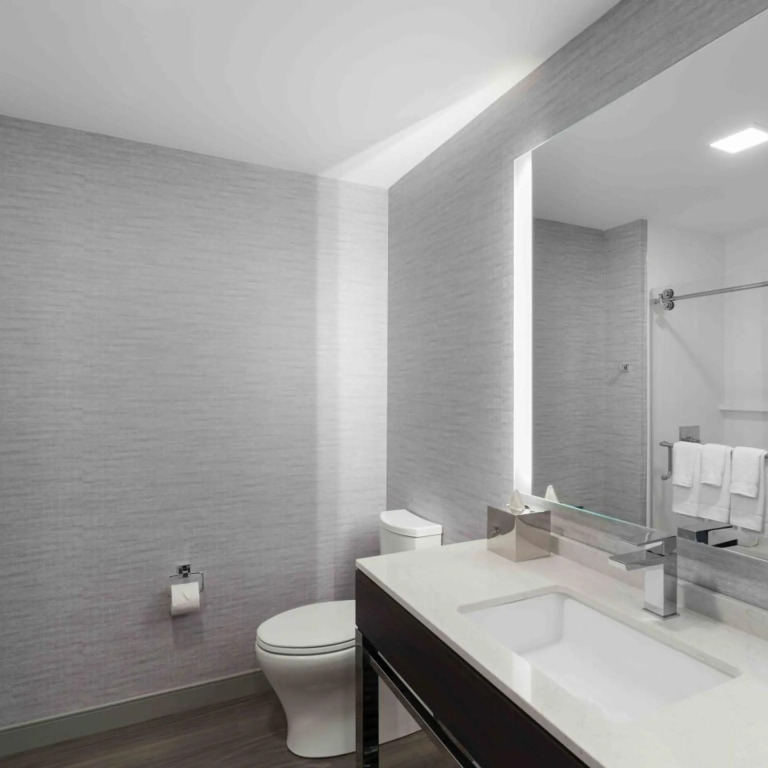 Holiday Inn Express - Boston Logan Airport - Revere by IHG