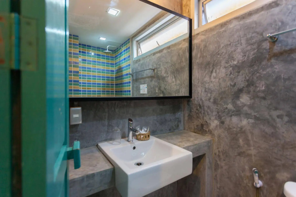 Madam Inn Patong