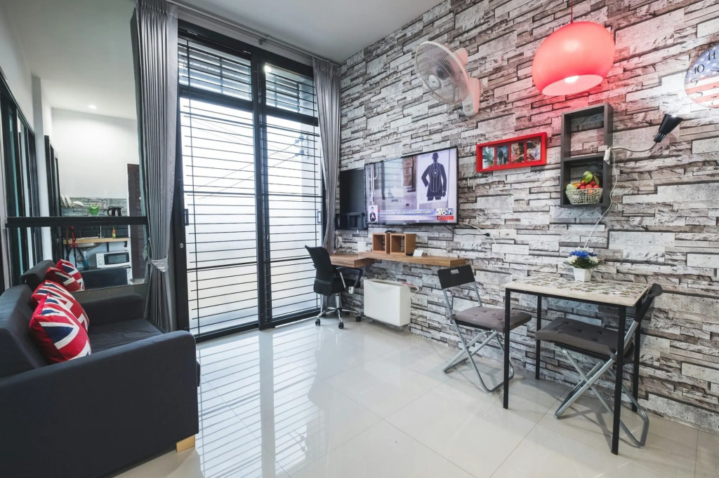 The Smart Hostel