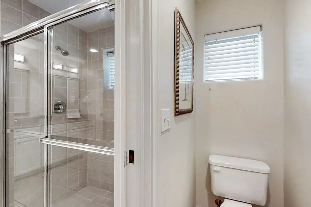 Dog-Friendly Tennis Villas Condo With Prime Location + Shared Pool, Free WiFi