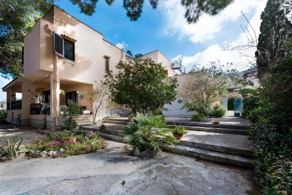B&B Villa Il Carrubo