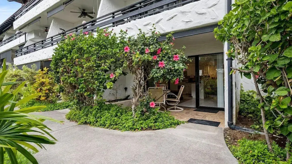 Steps to the Ocean - Great Location -central AC - Vrkcv