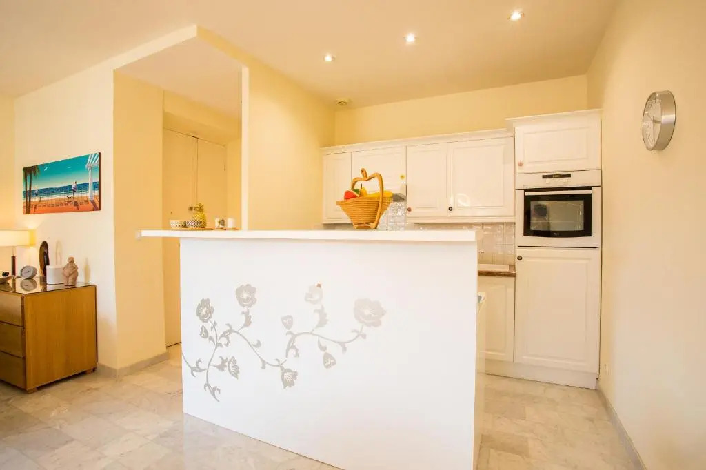 Le Foch Ap4244 by Riviera Holiday Homes