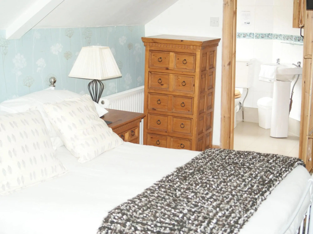 Whistlefield Inn