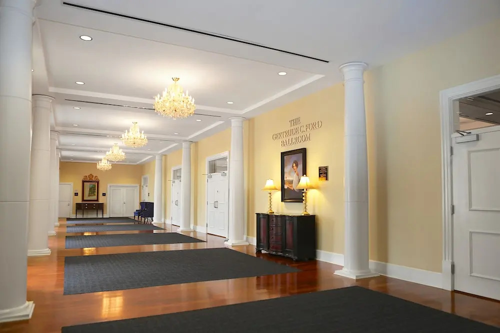 The Inn at Ole Miss