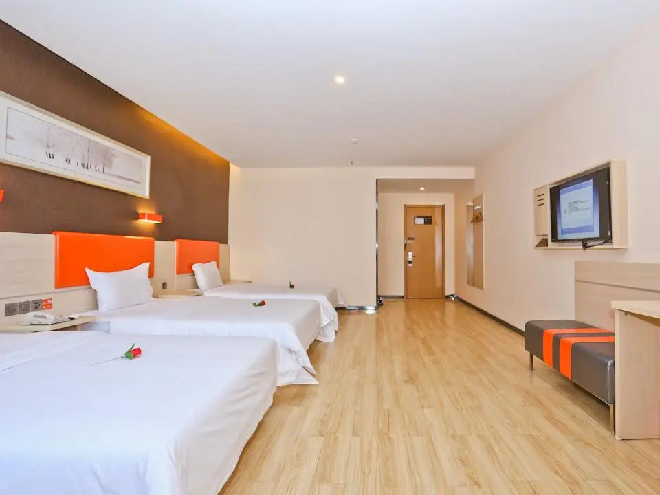 7 Days Premium Jinan Gaoxin Qu Wanda Plaza