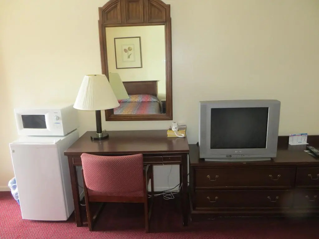 Travelers Lodge