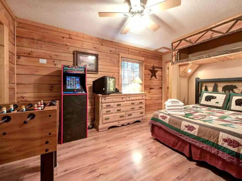 Gentle Bens Den by Jackson Mountain Homes