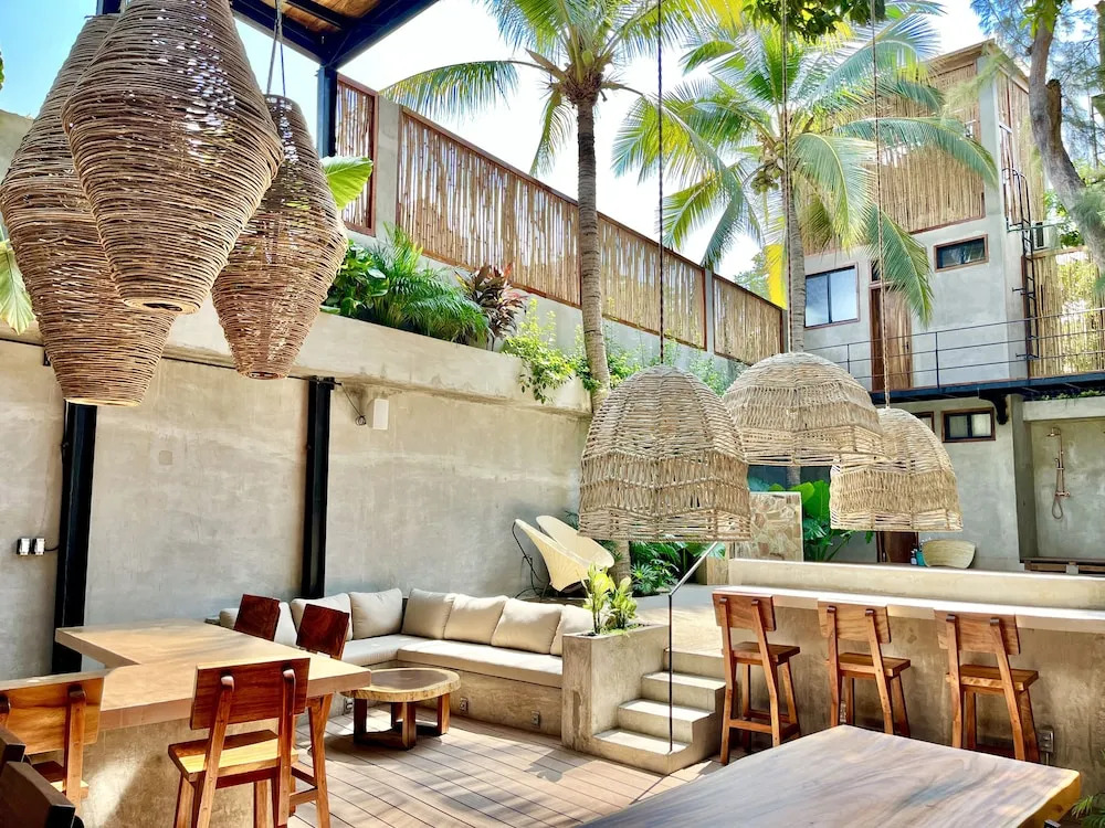 Nectar Hotel, Cafe, Cowork