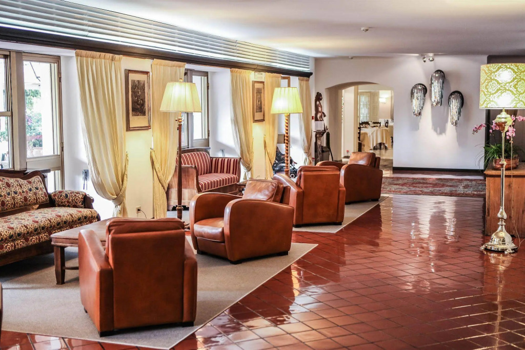 St. Mauritius Hotel
