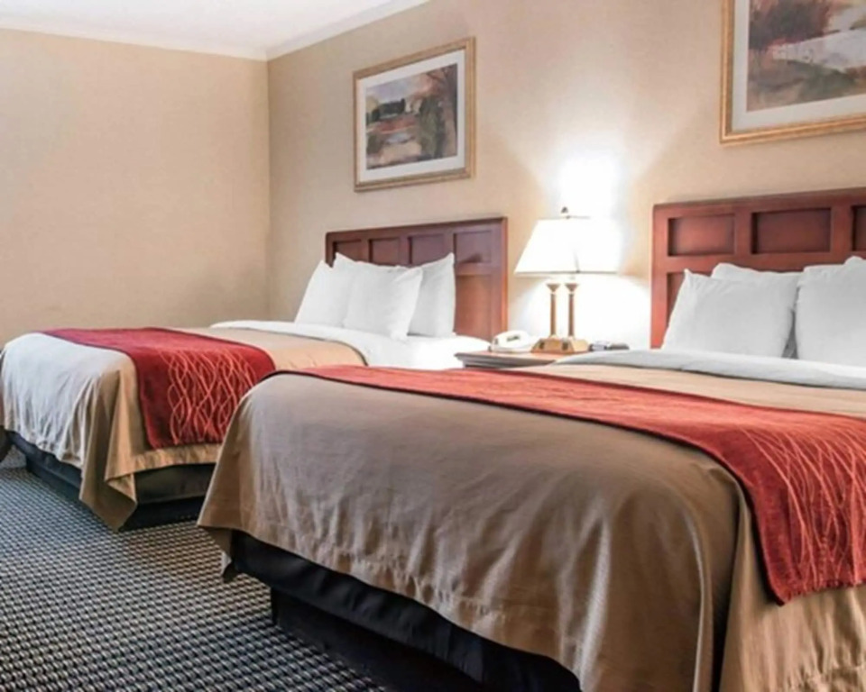 Wingate by Wyndham Livonia