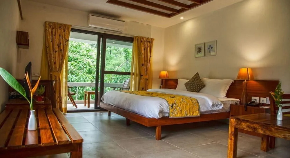 Lulung Aranya Nivas Resort