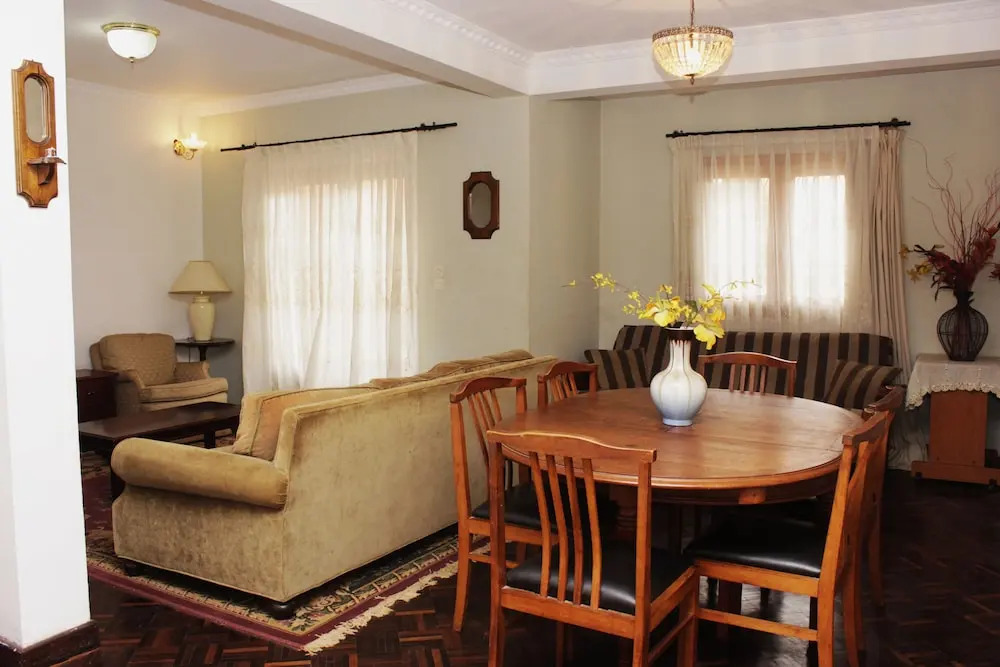 Manaona Guest House