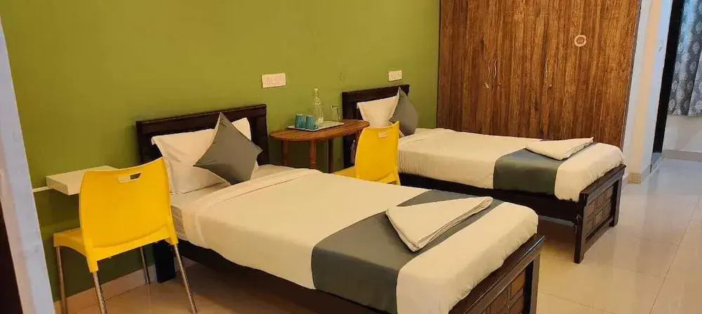 hotel cozy