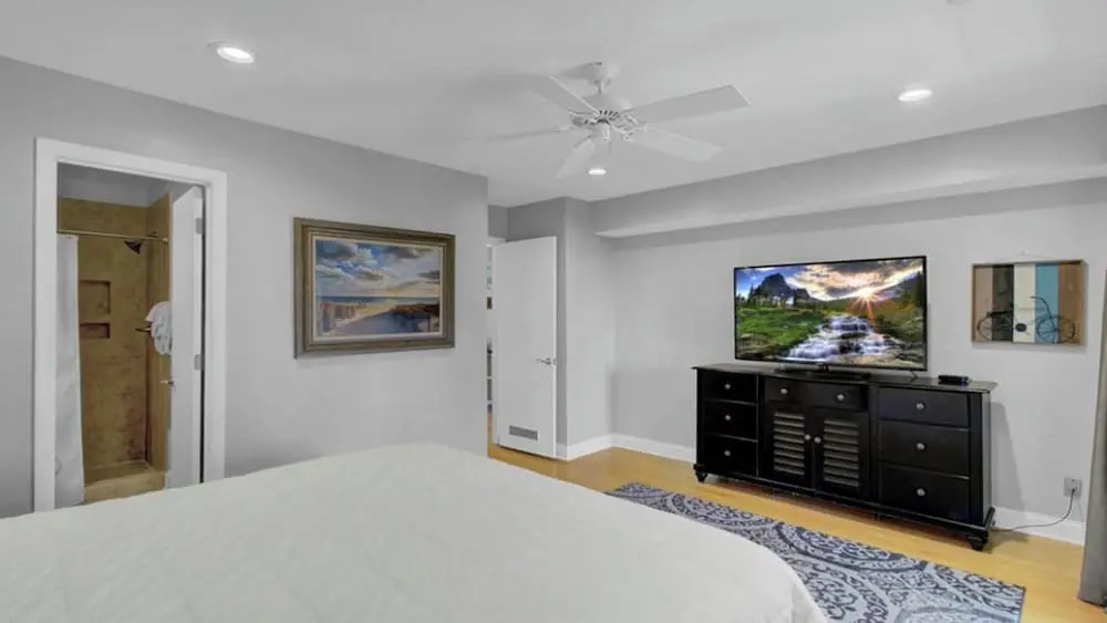 7C Mariners Walk by Avantstay Beautiful Porch, Easy Access to Pool + Beach