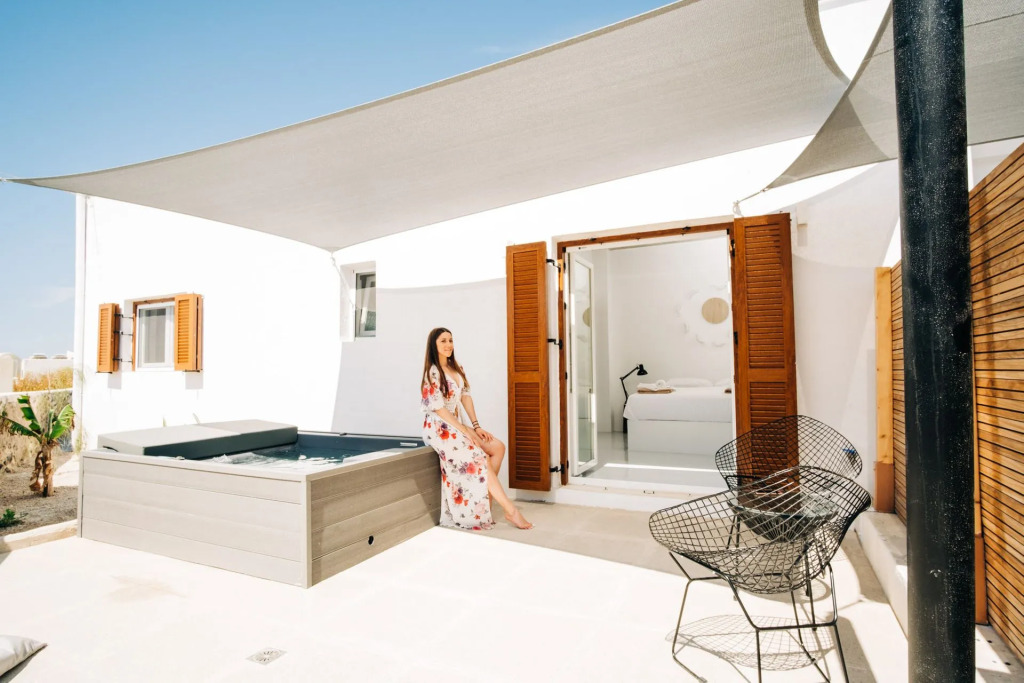 Mesanto Luxury Suites