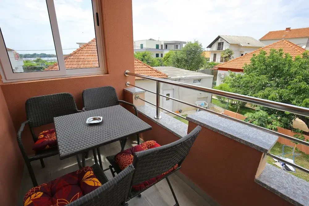 Apartments Kapetan