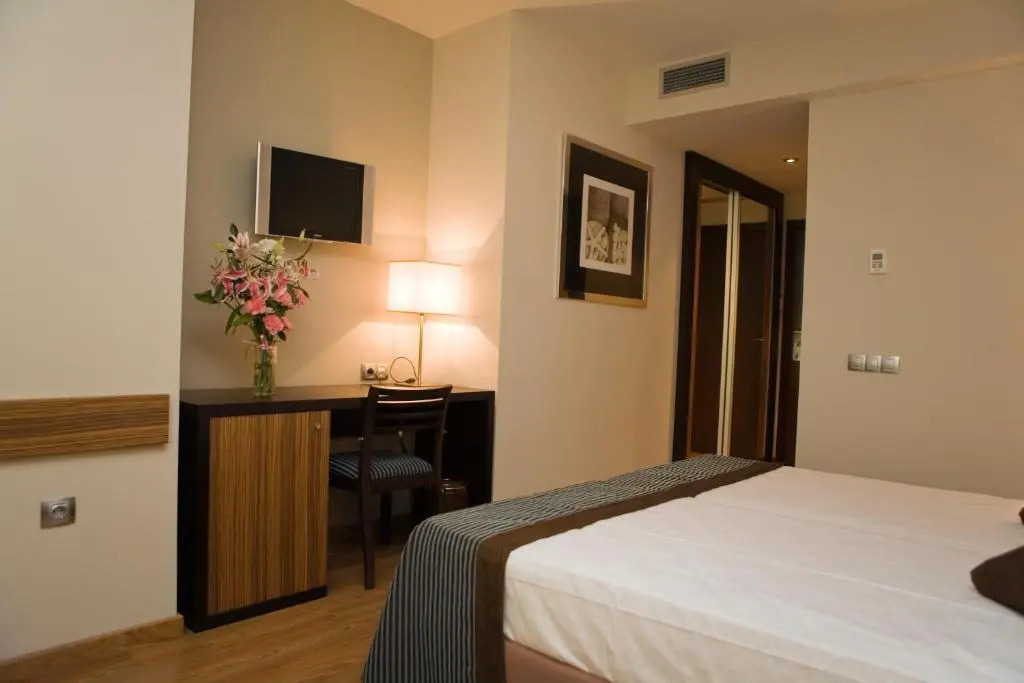 Hotel y Apartamentos Conilsol