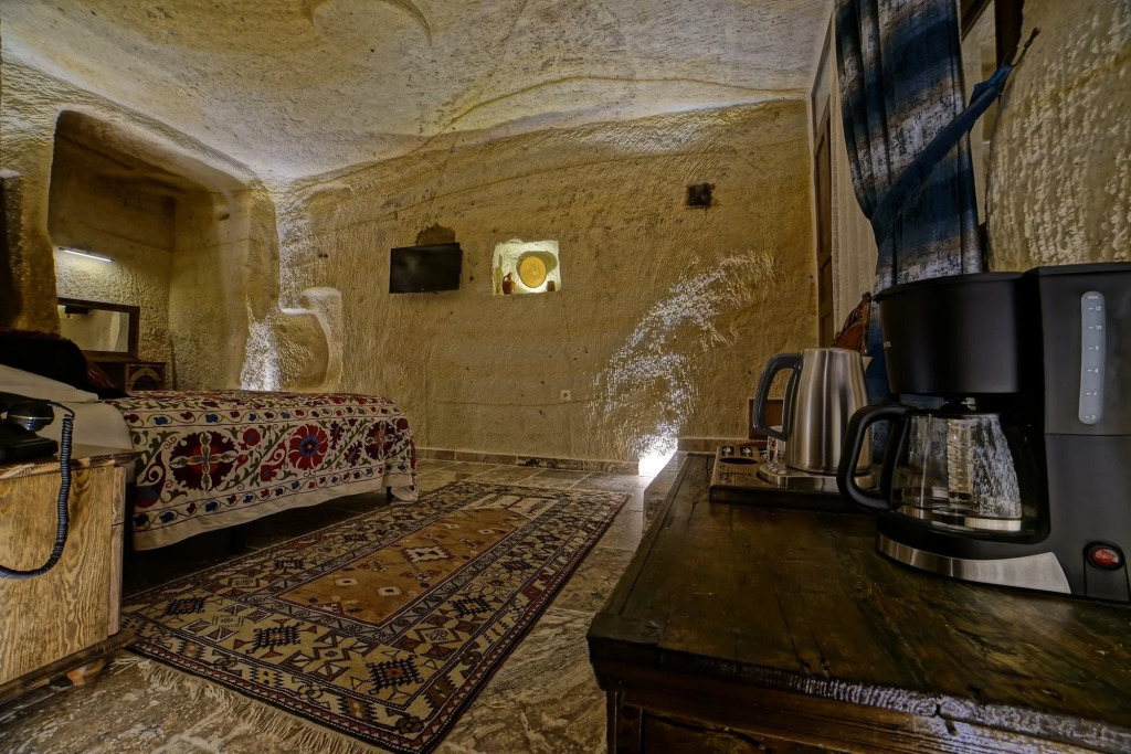 NOSTALJİ CAVE SUİT HOTEL