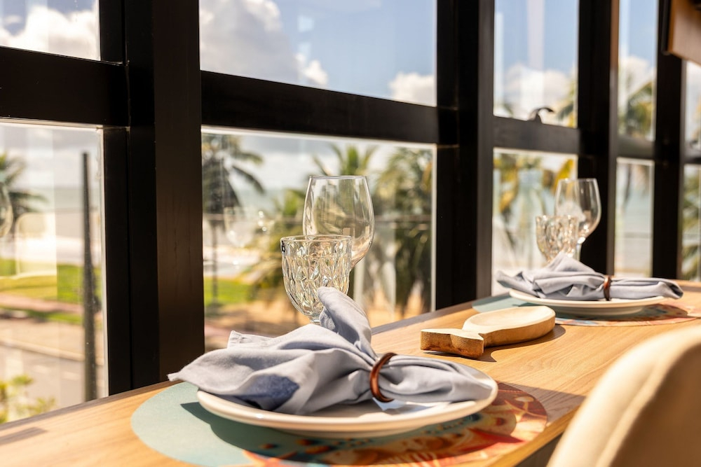 Setai Edition #206 - Waterfront by Carpediem