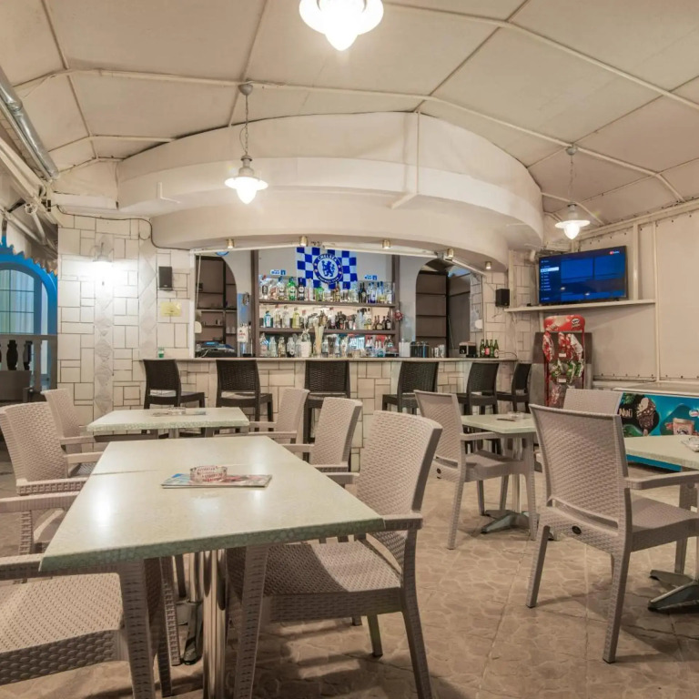 Daisy Hotel