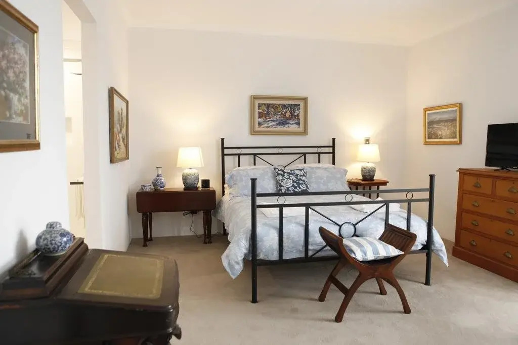 Samsons Bed and Breakfast