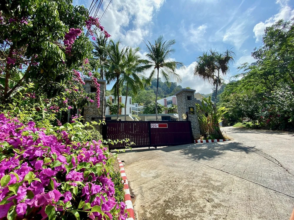 Kamala Hills 3 Bedroom Condo