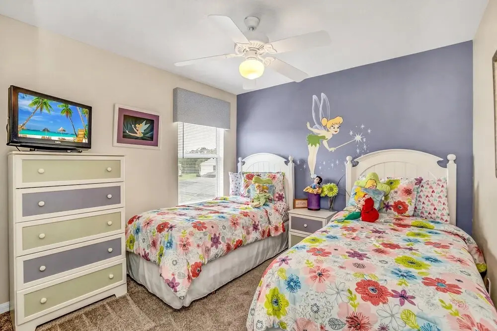 2615 Emerald Island