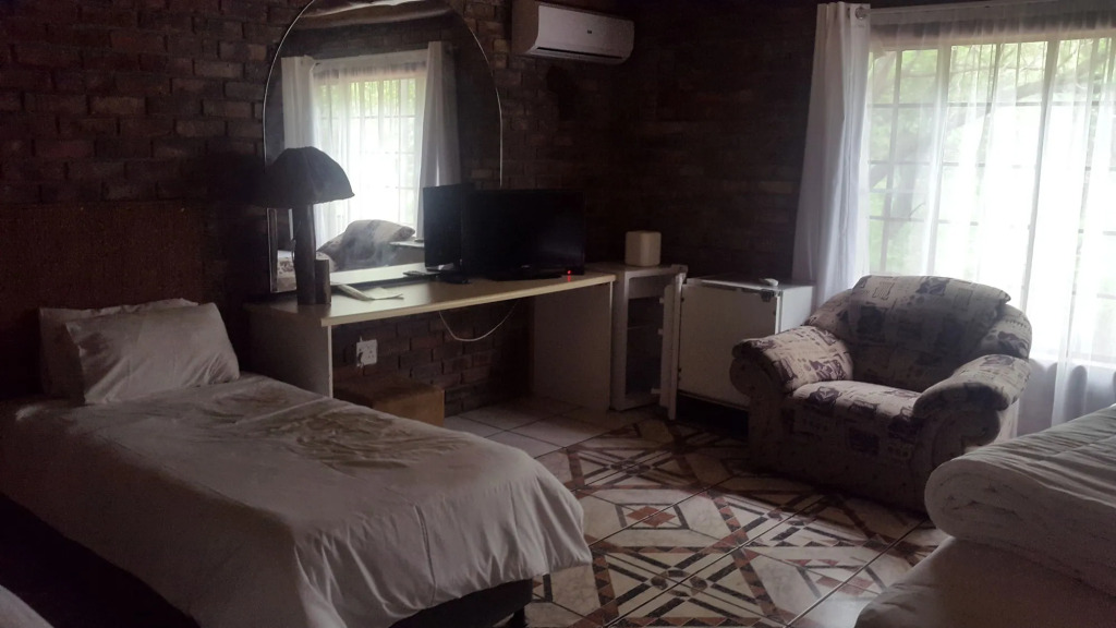 Jabula Kruger Safari Lodge