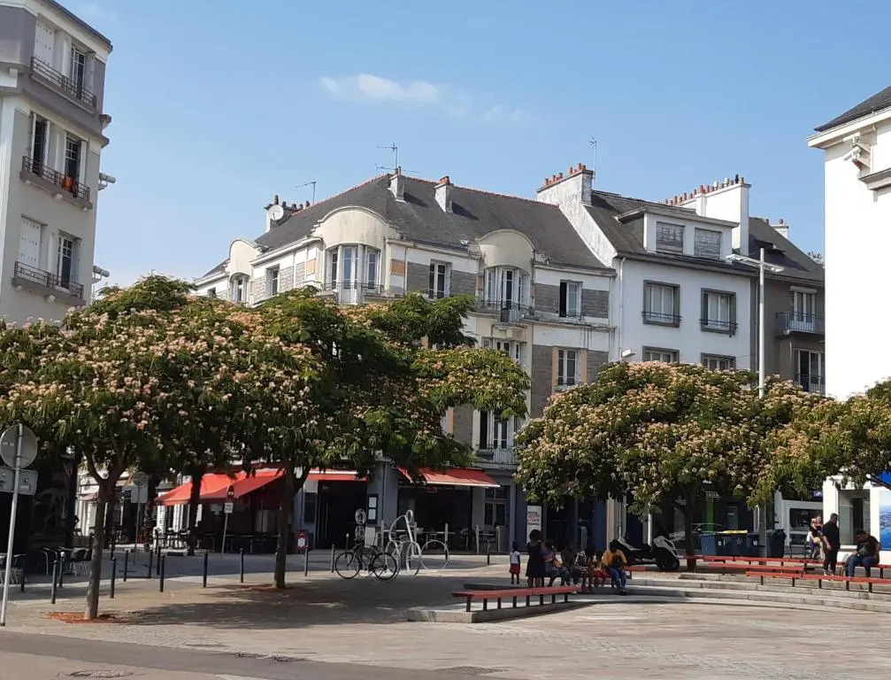 RESIDENCE APPART CENTRE VILLE LORIENT Calme Garage