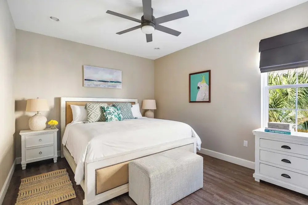 Sleeps 18! Private Pool, Hot Tub, Near Beach Miramar Dream House by Avantstay
